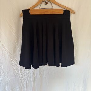 DJT | Chic Black Skater Skirt | Size L |